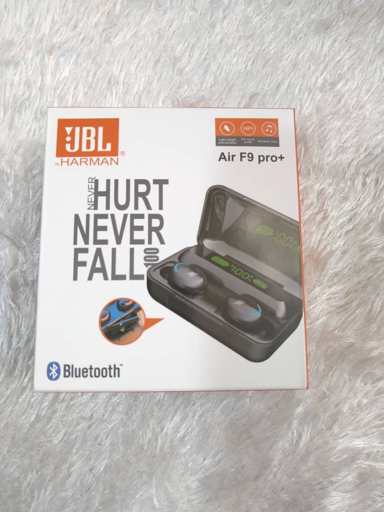 JBL Airpods